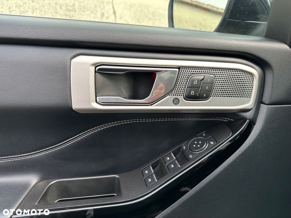 Ford Explorer EcoBoost Plug-in Hybrid PLATINUM - 26