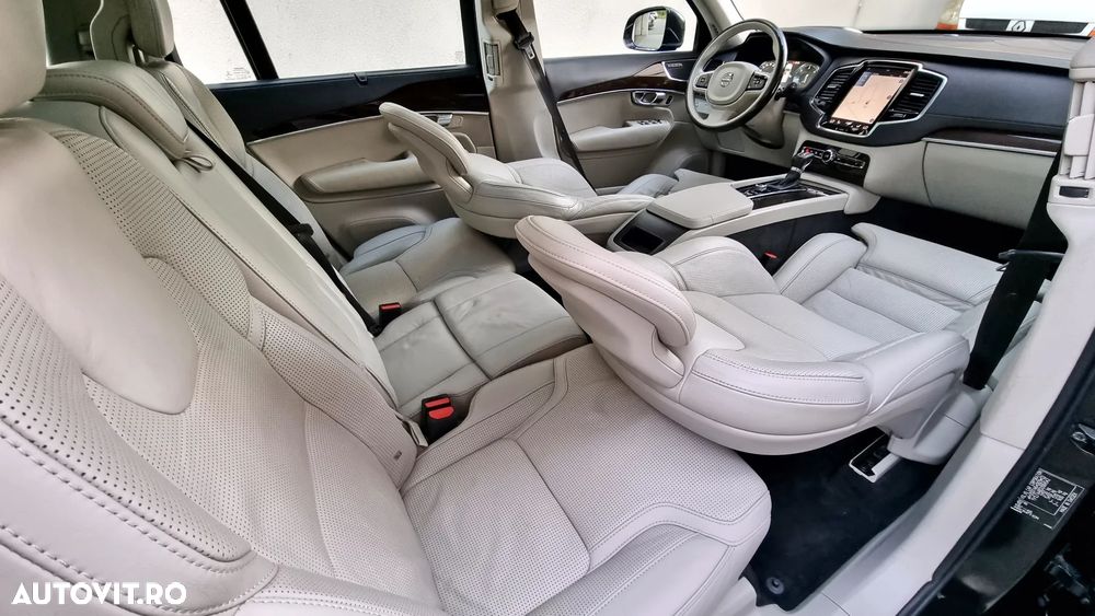 Volvo XC 90 D5 AWD Geartronic Inscription - 36
