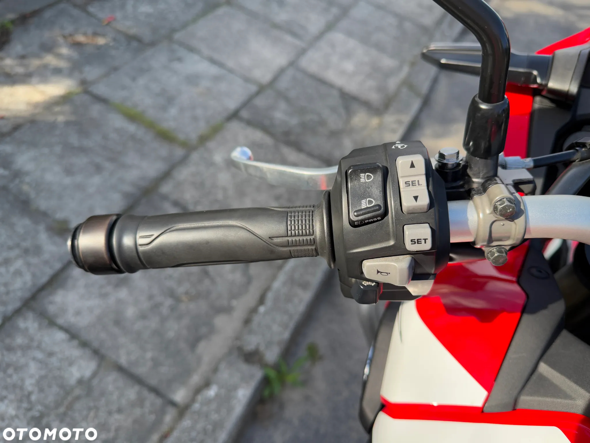 Honda CRF - 12