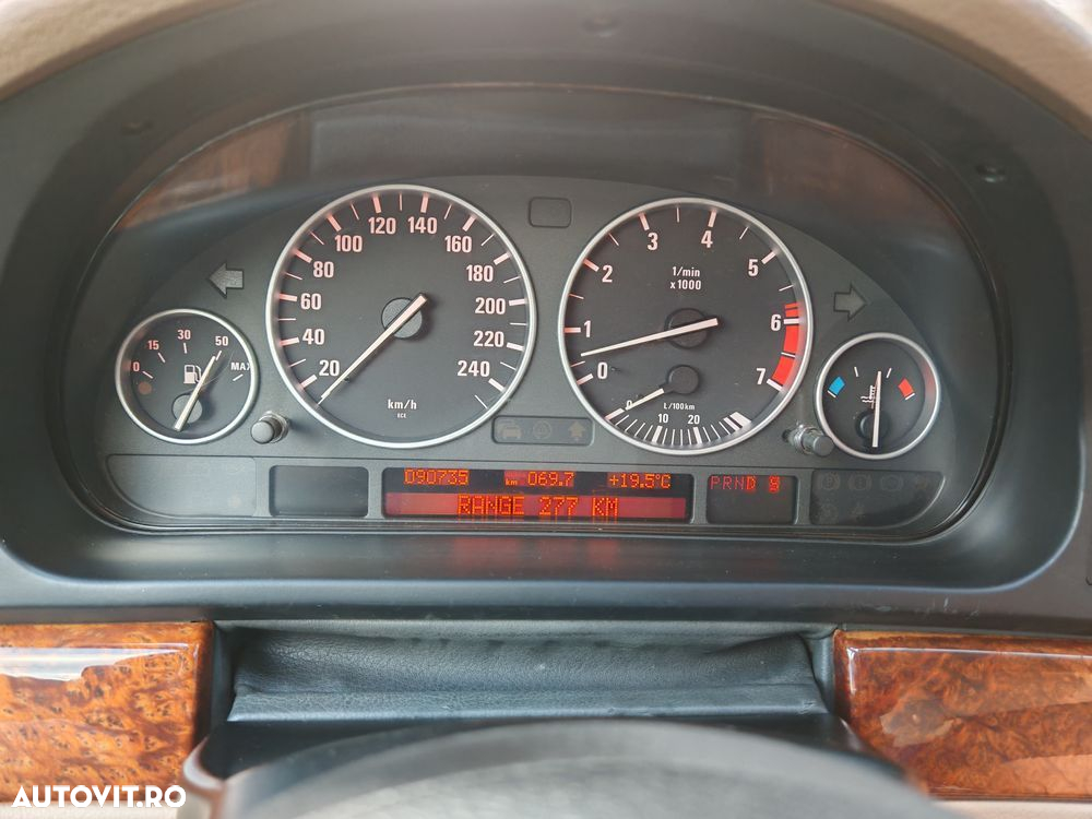 BMW Seria 5 - 17