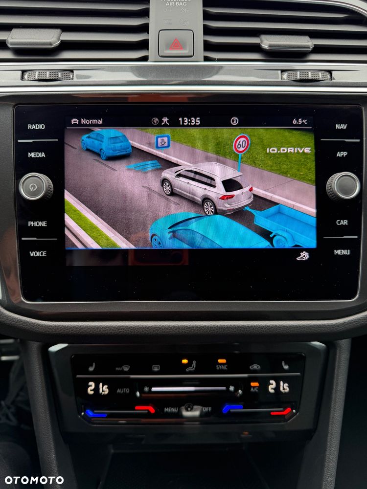 Volkswagen Tiguan 2.0 TDI SCR DSG ACTIVE - 23