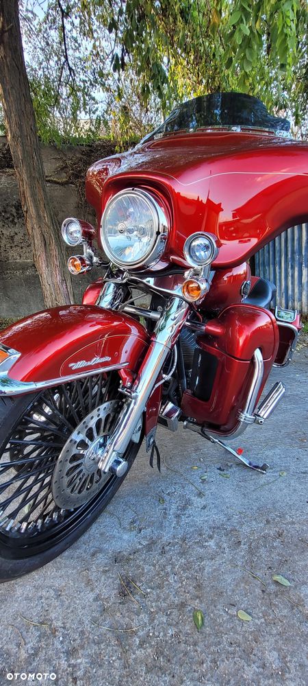 Harley-Davidson FLHTCU Ultra - 19