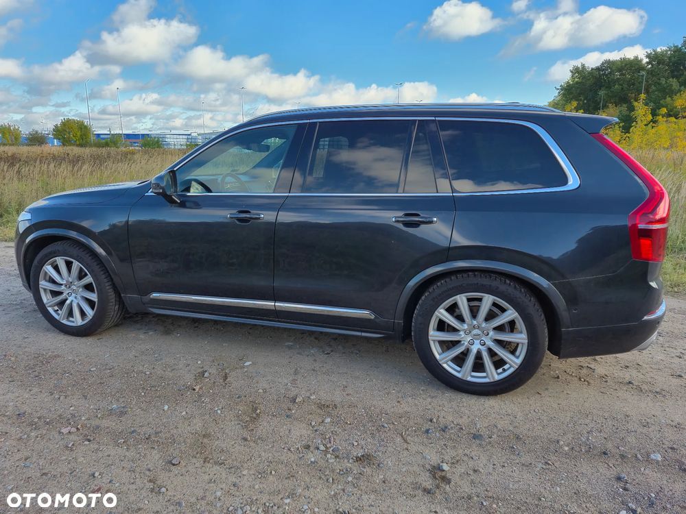 Volvo XC 90 - 3