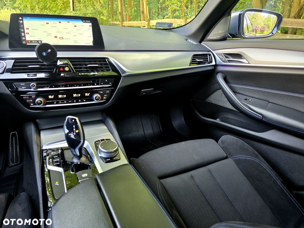BMW Seria 5 530d M Sport sport - 10