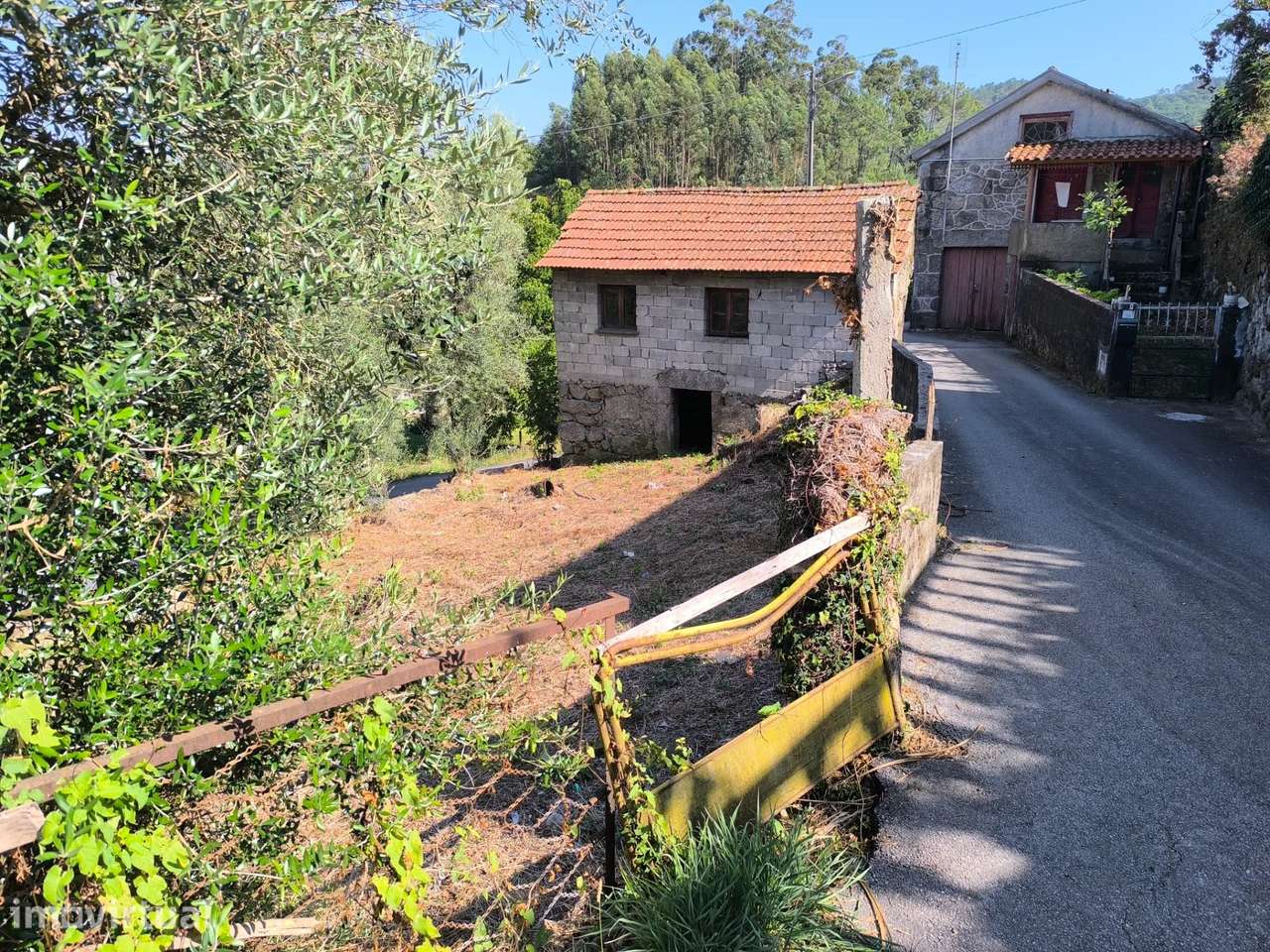 Casa para Restauro em Boivães – Ponte da Barca - Grande imagem: 2/15