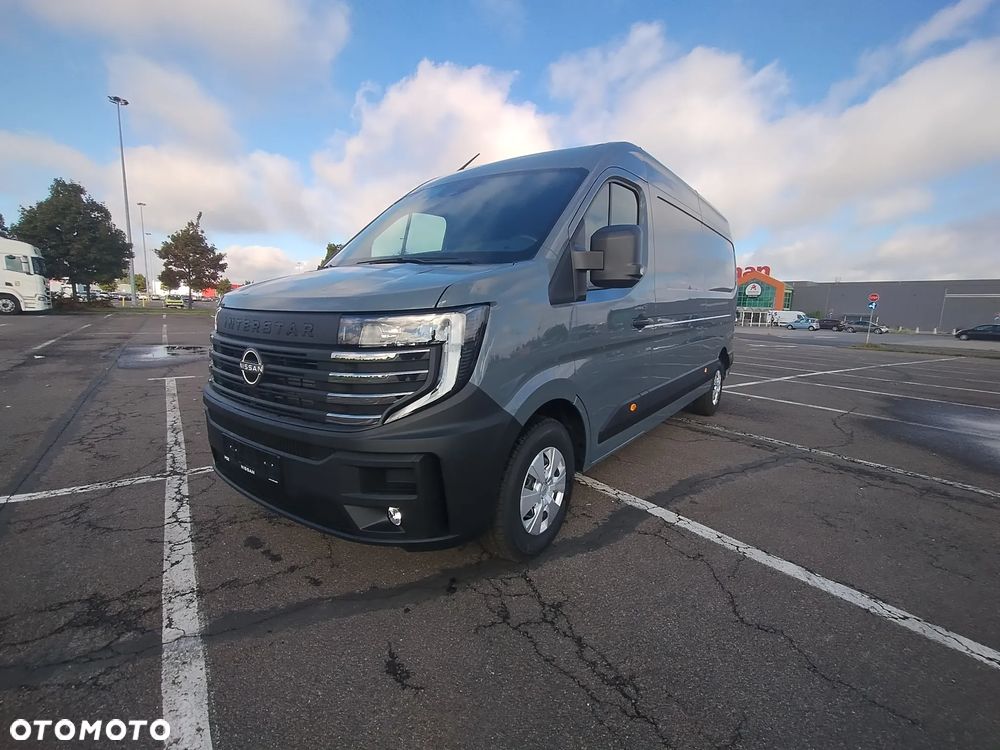 Nissan Interstar