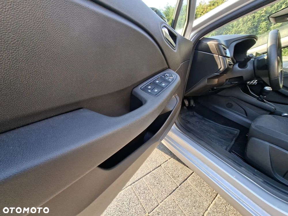 Renault Clio 1.0 TCe Techno - 25