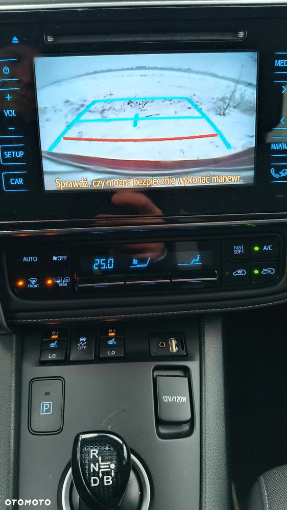 Toyota Auris 1.8 VVT-i Automatik Design Edition - 8