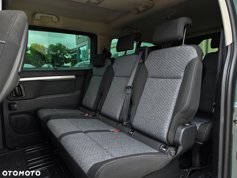 Peugeot Traveller 2.0 BlueHDi Long Business EAT8 - 17