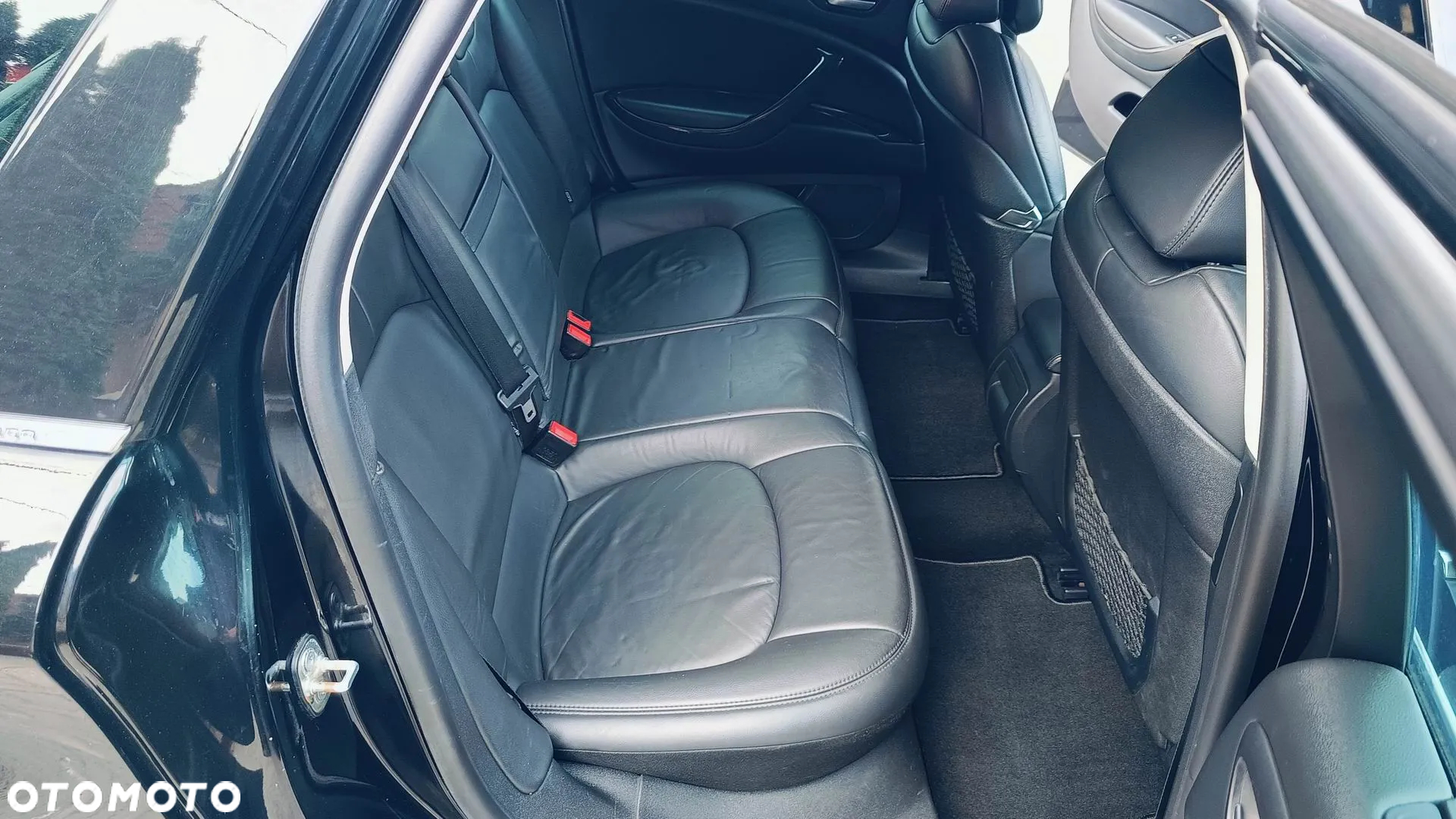 Citroën C5 Tourer HDi 170 Biturbo FAP Exclusive - 17