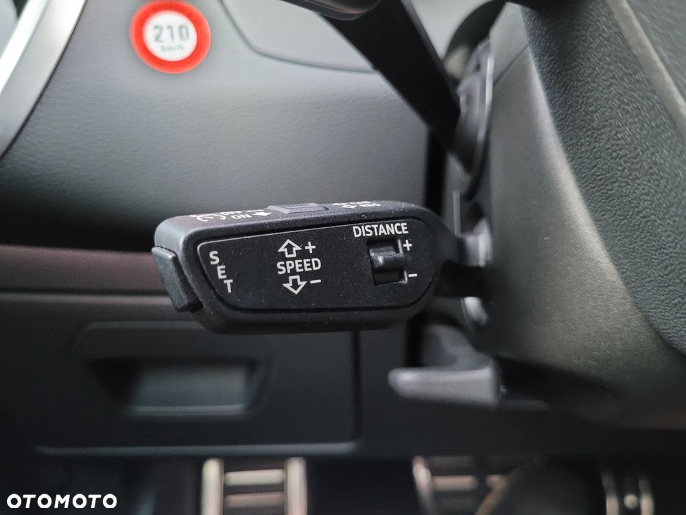 Audi A6 Avant 40 TDI S tronic S line - 17