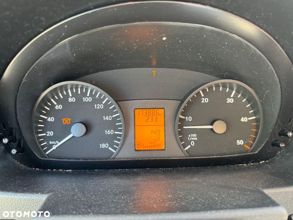 Mercedes-Benz Sprinter 518 ciągnik siodłowy - skrzyniowy - 6