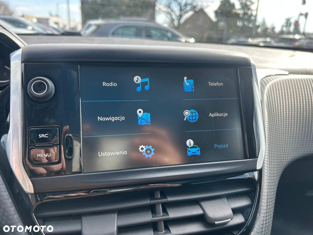 Peugeot 208 1.5 BlueHDi Allure Pack S&S - 31