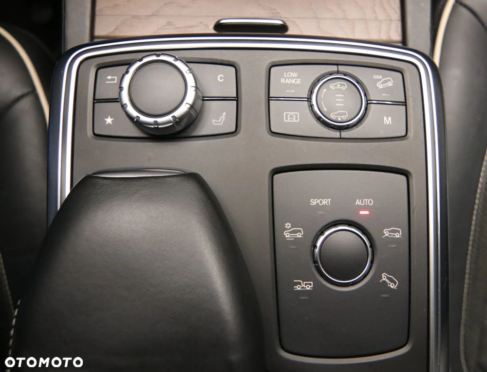 Mercedes-Benz GL - 24