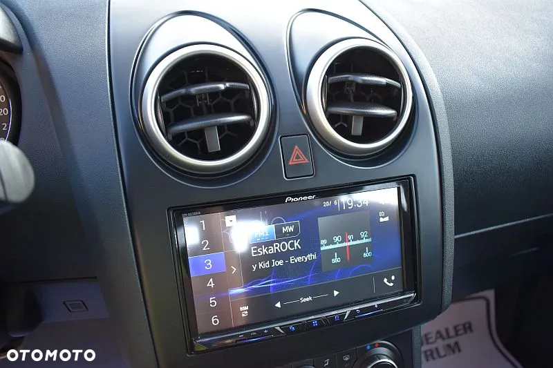 Nissan Qashqai 2.0 tekna - 14