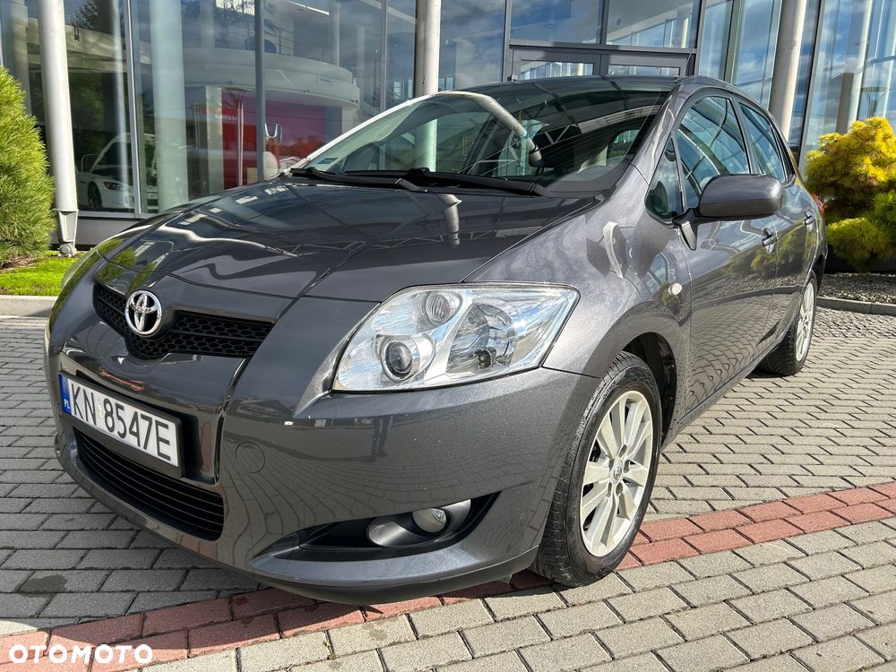 Toyota Auris 1.4 D-4D Premium MM - 1