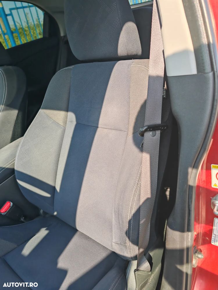 Honda Civic 1.6 i-DTEC 6MT Comfort - 11