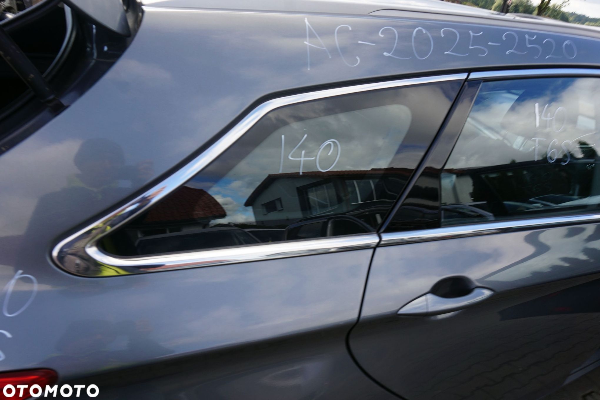 SZYBA KAROSERYJNA TYLNA PRAWA BOCZNA I40 VF KOMBI 87820-3Z000 HYUNDAI 2011-2014 - 1