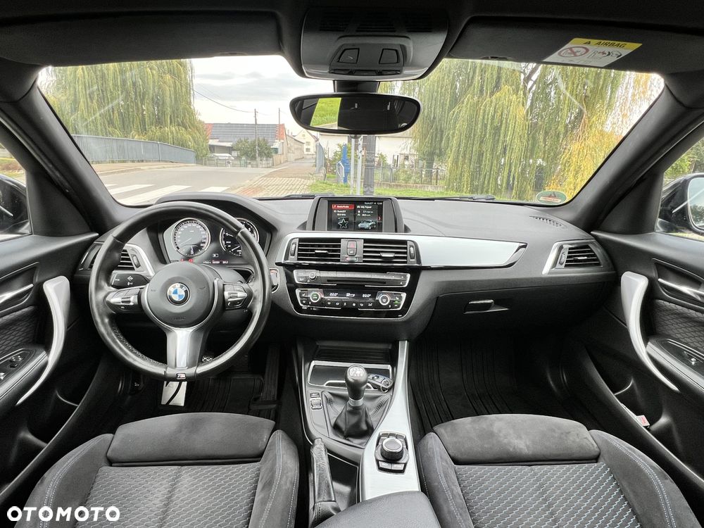 BMW Seria 1 118i M Sport Shadow - 4