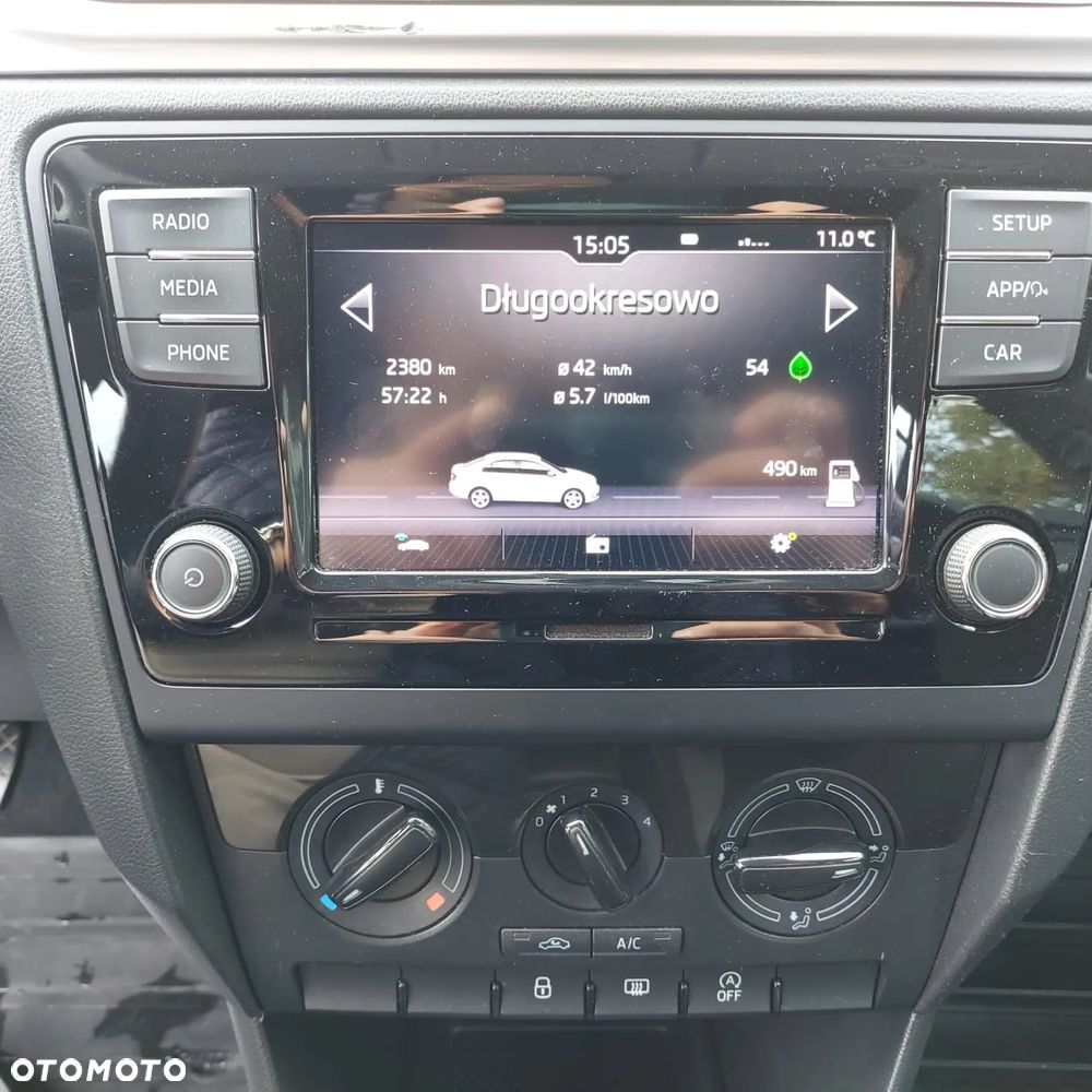 Skoda RAPID 1.0 TSI Ambition - 13