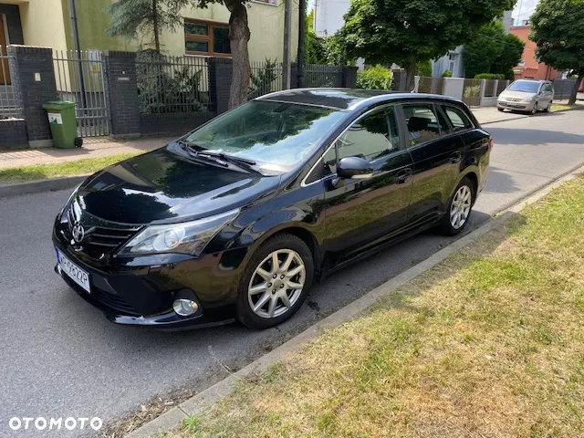 Toyota Avensis Combi 2.0 D-4D Comfort - 7