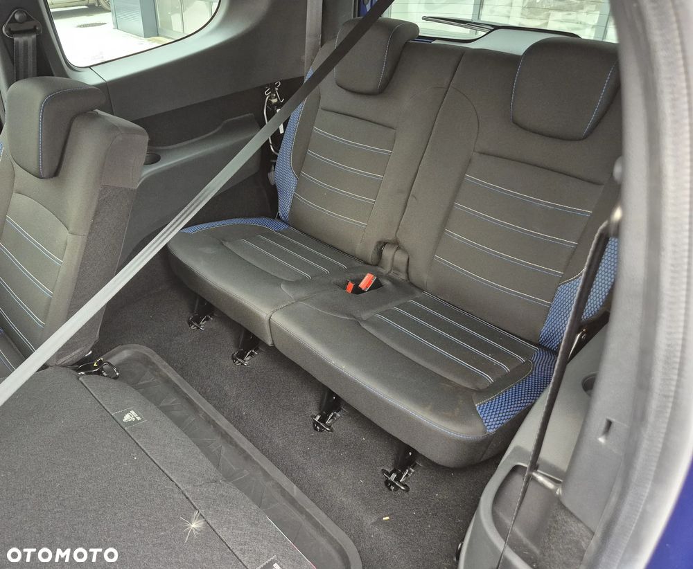 Dacia Lodgy 1.5 Blue dCi Stepway S&S EU6d - 25