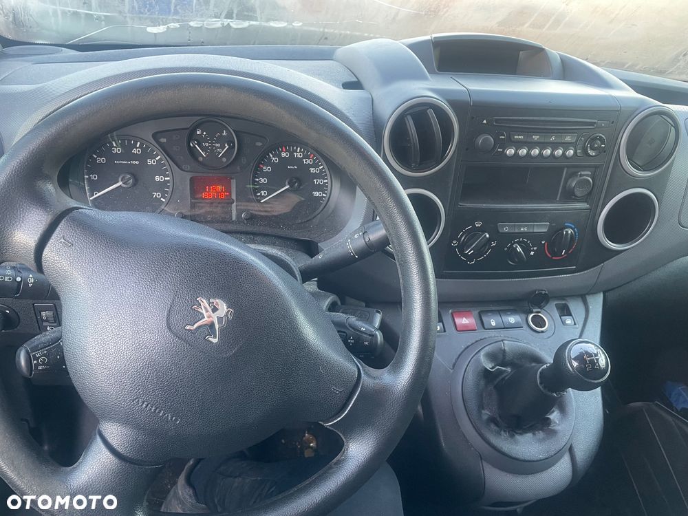 Peugeot PARTNER - 11