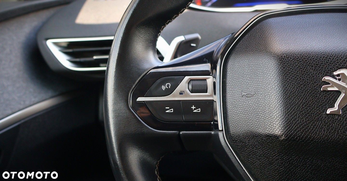 Peugeot 3008 - 21