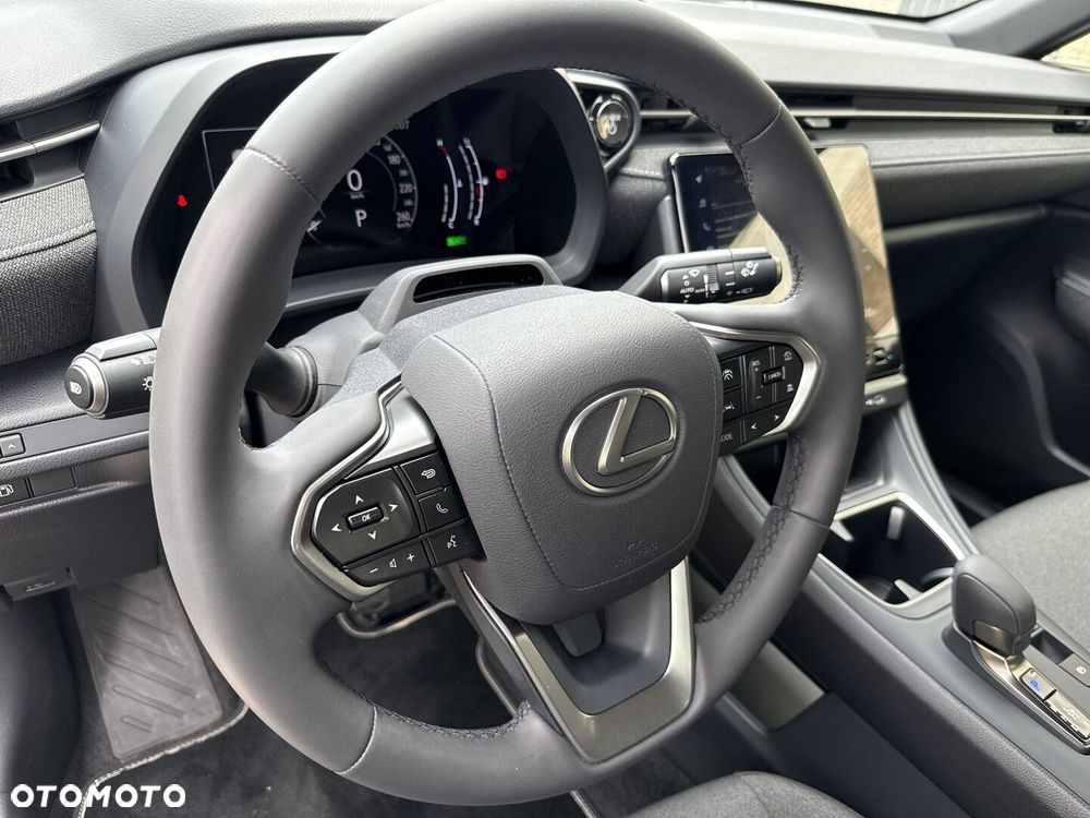 Lexus LBX 1.5 Hybrid - 13