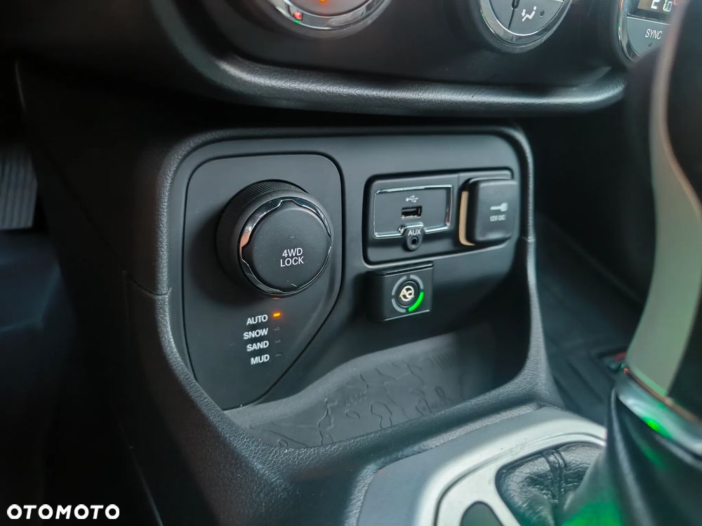 Jeep Renegade - 18