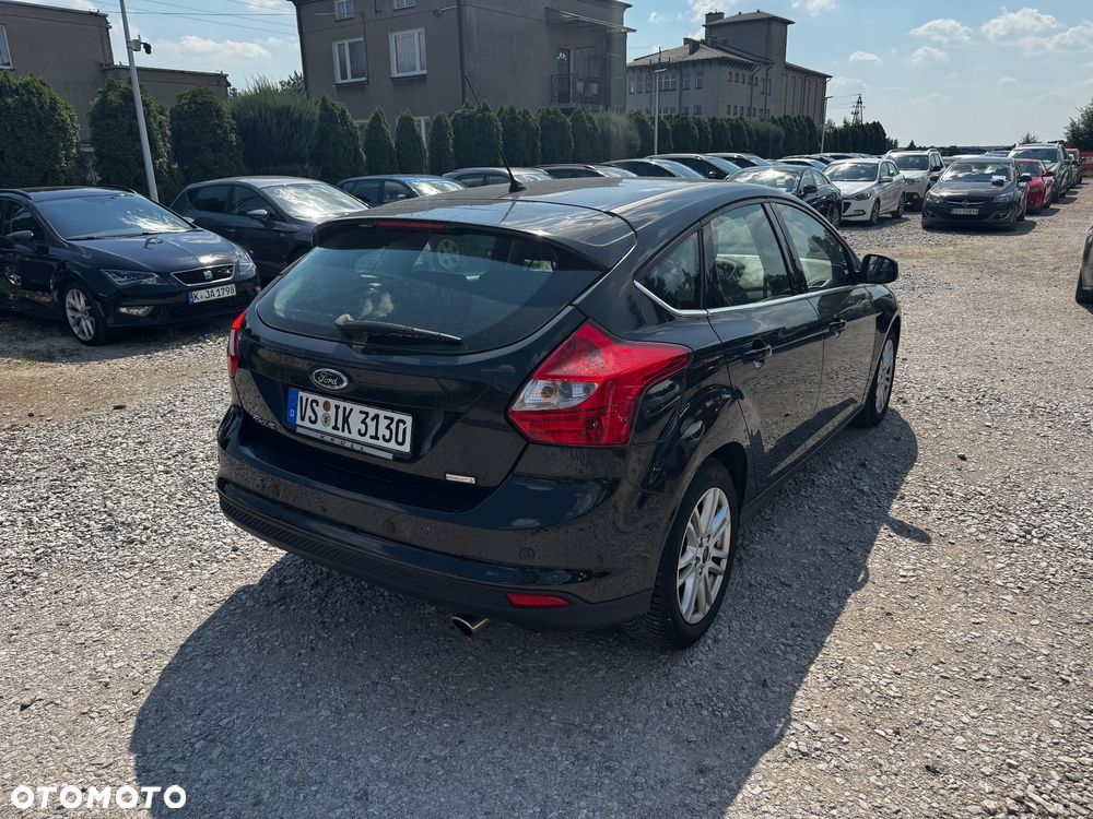 Ford Focus 1.6 EcoBoost Titanium - 19