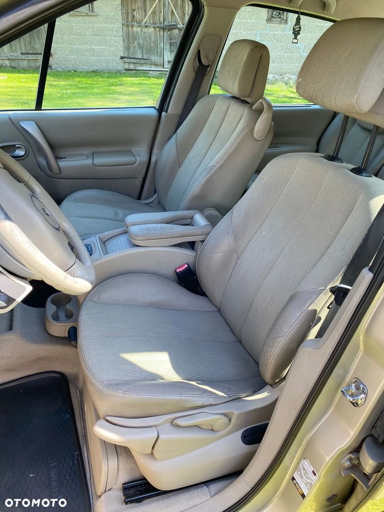 Renault Scenic 1.9 dCi Luxe Privilege - 16