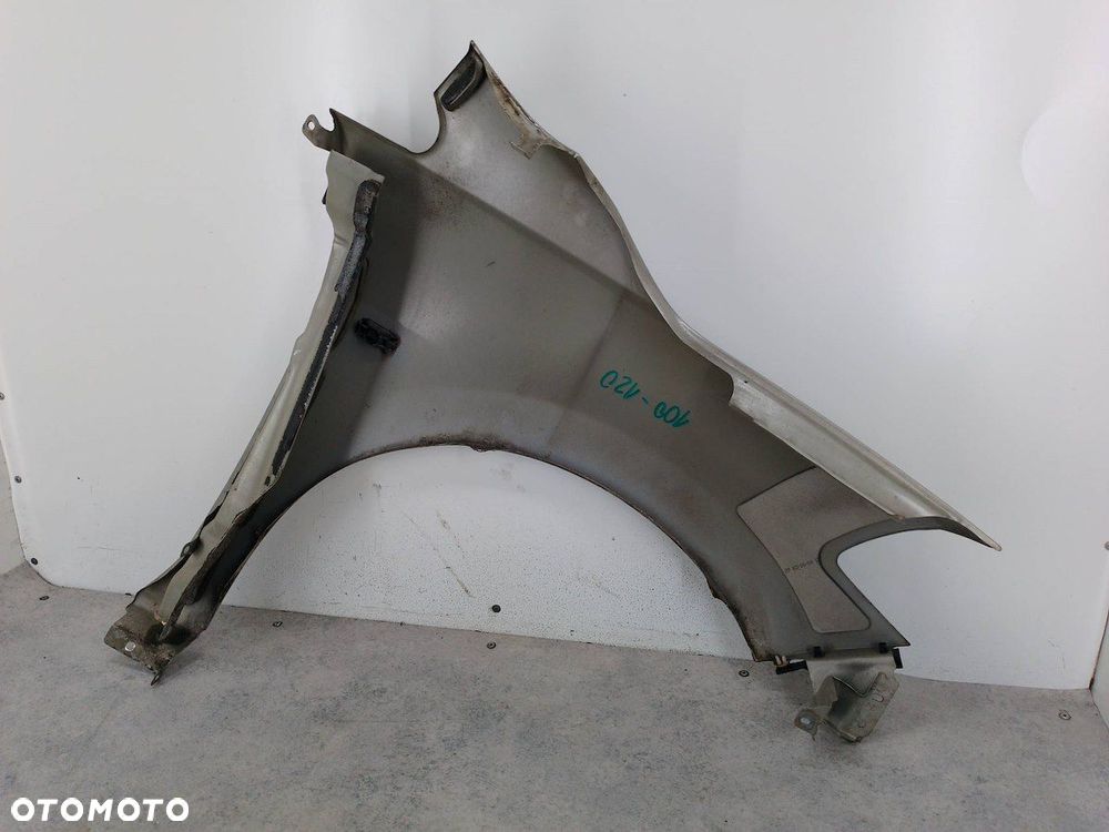 BŁOTNIK LEWY PRZÓD NISSAN TIIDA K32 - 10