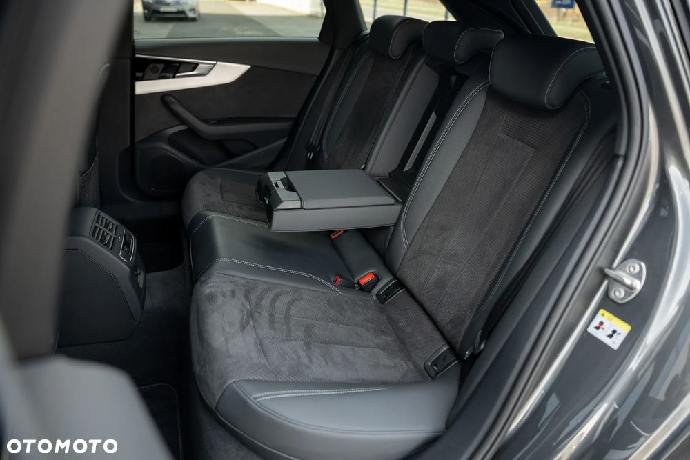 Audi A4 Avant 35 TFSI S tronic S line - 34