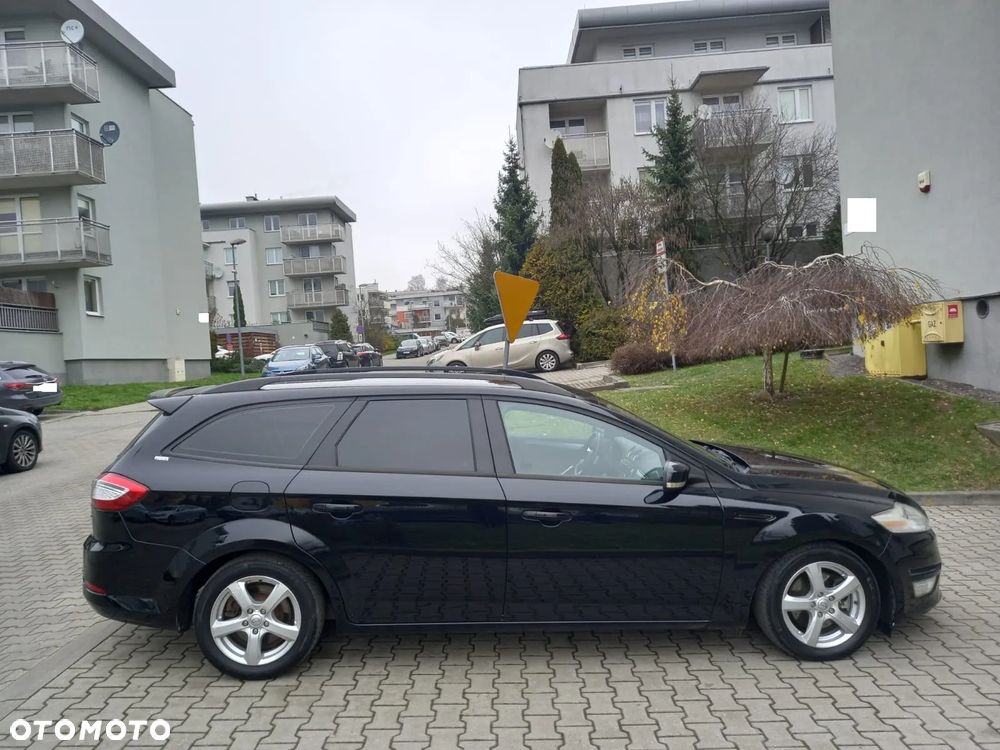 Ford Mondeo 2.0 TDCi Trend - 4
