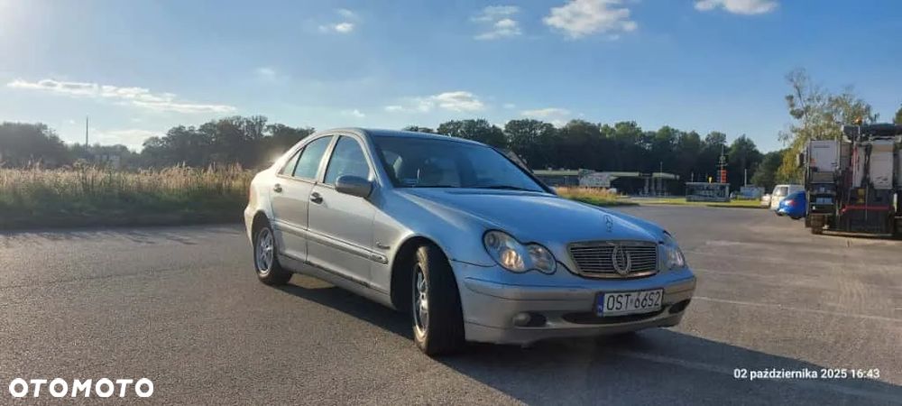 Mercedes-Benz Klasa C 200 T Kompressor Sport - 2
