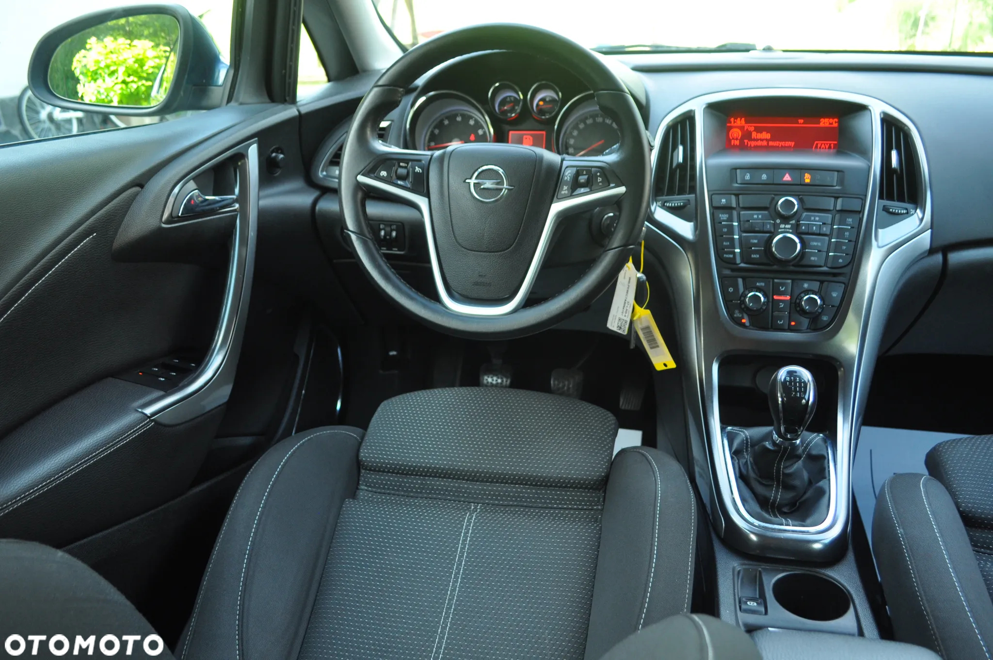 Opel Astra 1.4 Turbo Cosmo - 23