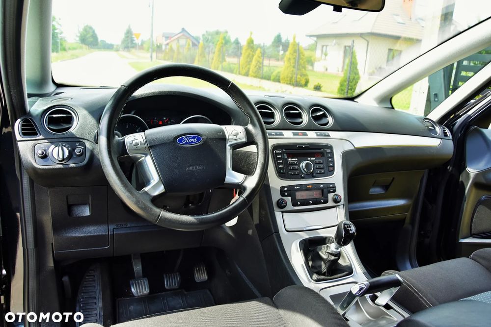 Ford S-Max 2.0 TDCi DPF Titanium - 27