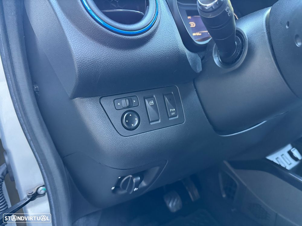 Dacia Spring Comfort - 13
