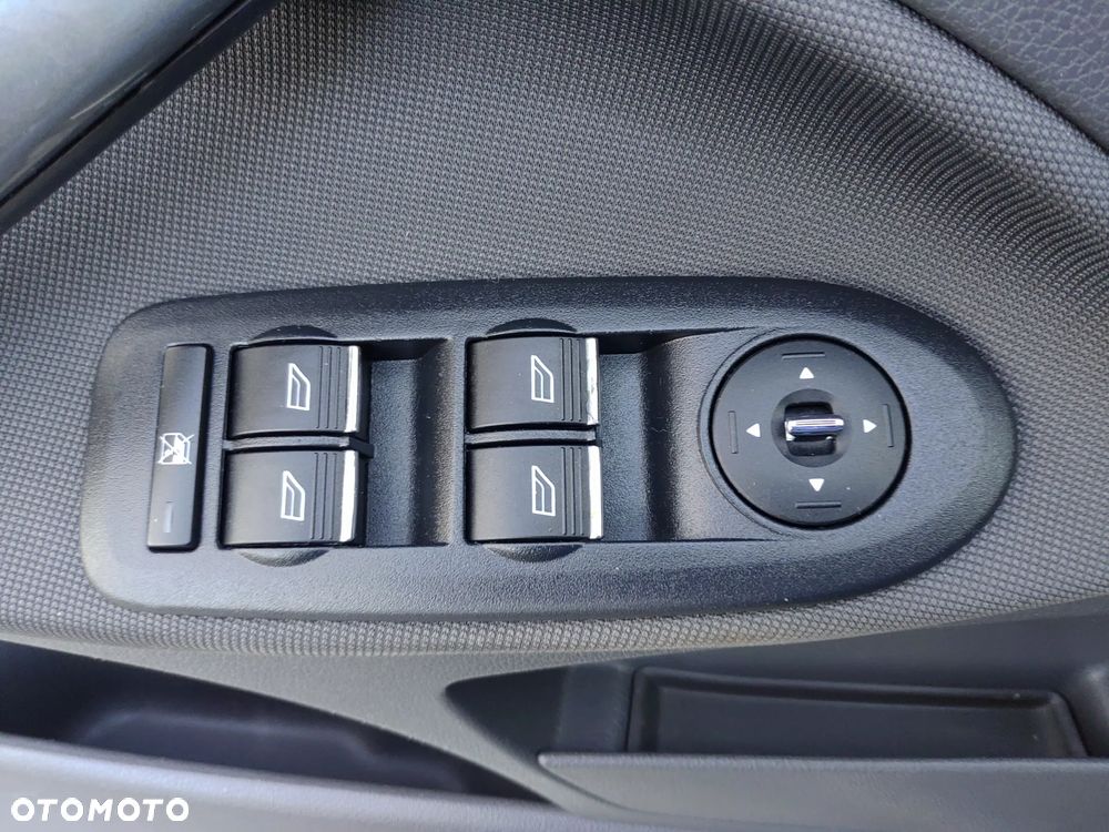 Ford Kuga 2.0 TDCi 4x4 Trend - 22