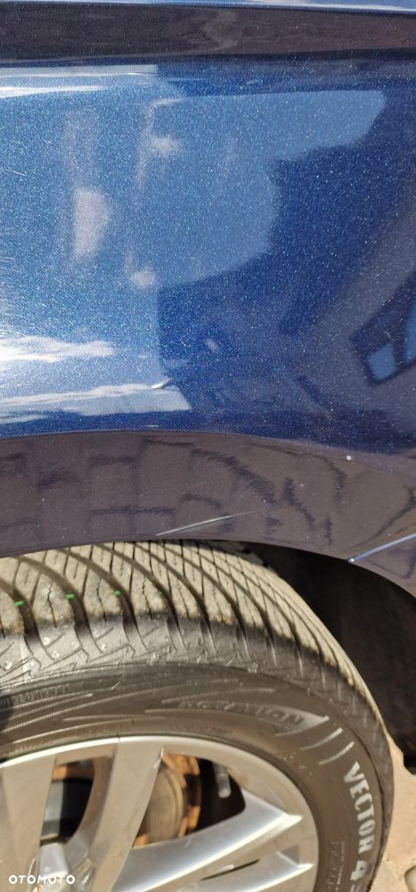 Volkswagen Passat - 16