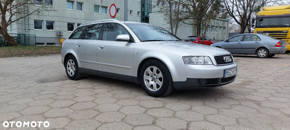 Audi A4 Avant - 3