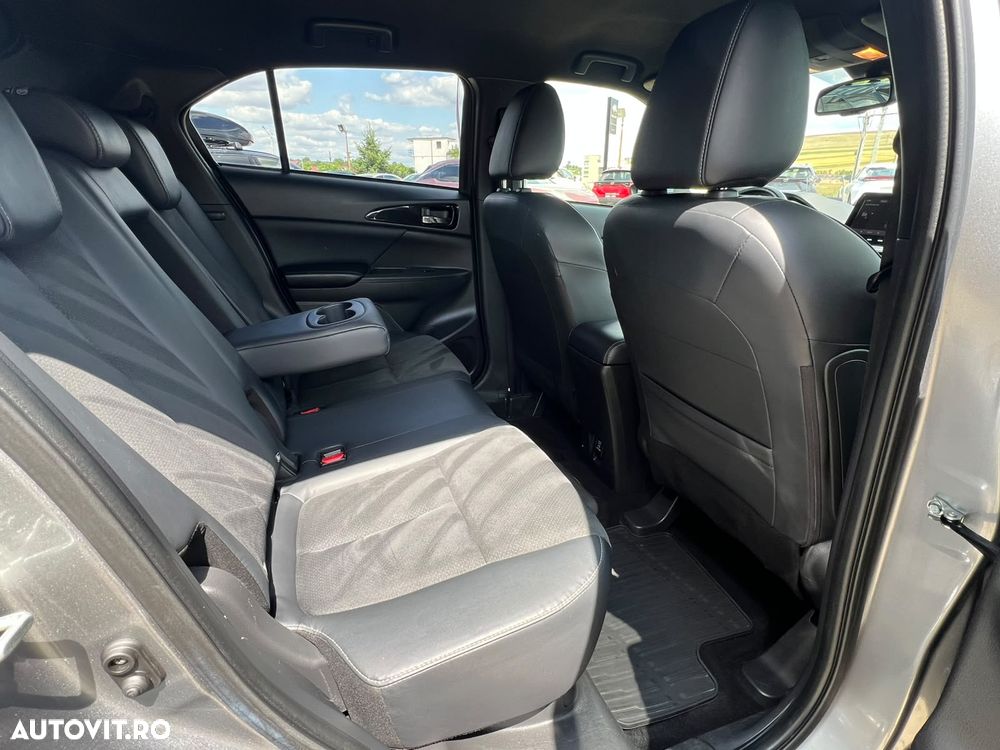 Mitsubishi Eclipse-Cross PHEV Intense+ - 19