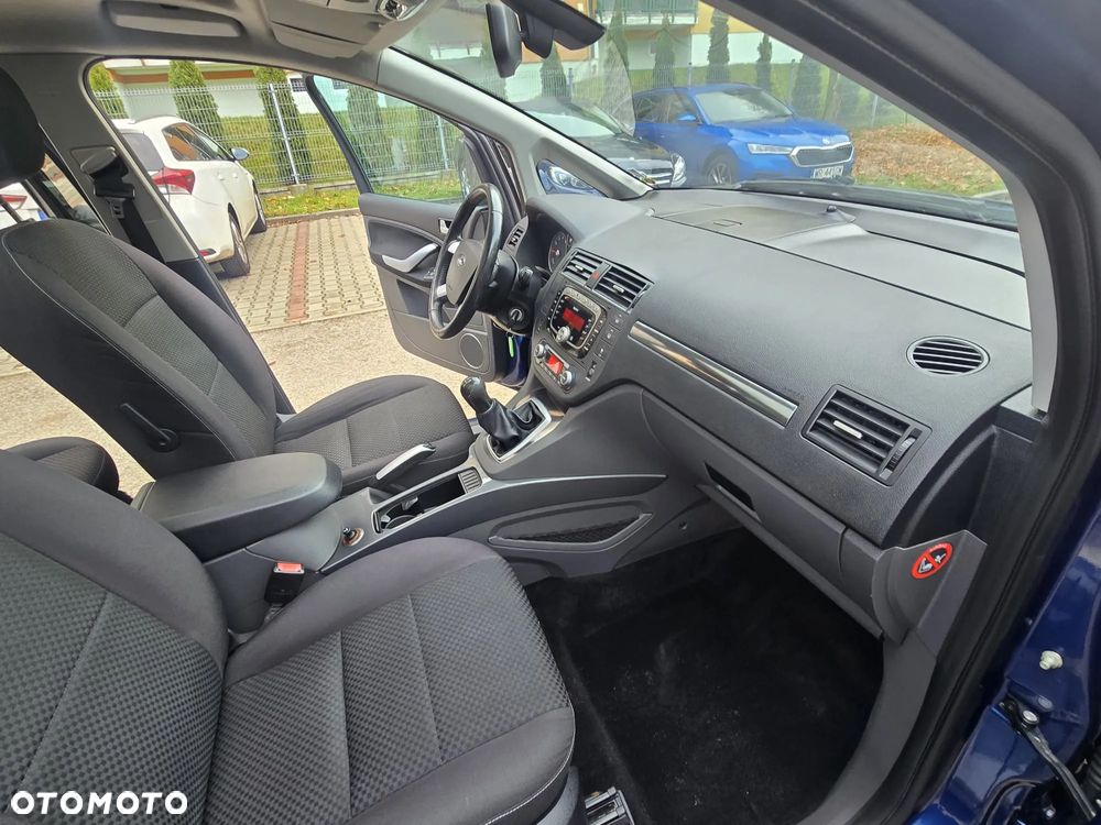 Ford C-MAX 1.8 Titanium - 22