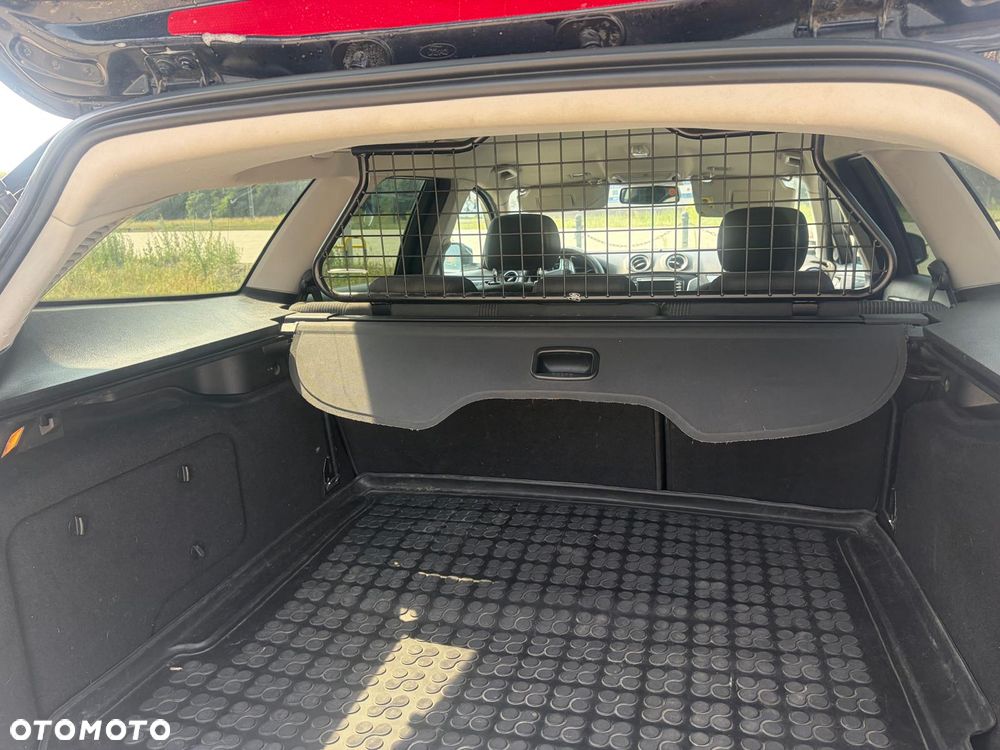 Ford Mondeo 2.0 TDCi Titanium - 14