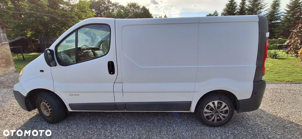 Renault Trafic - 1