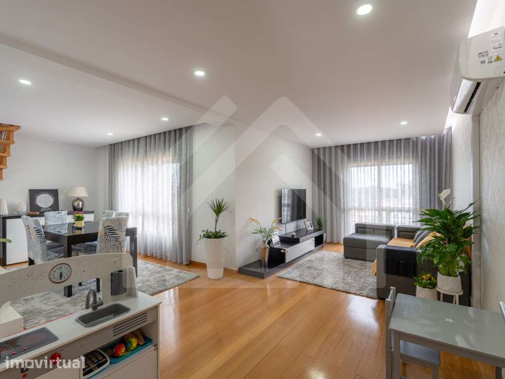 Apartamento T3 | Com sótão | Alqueves - Grande imagem: 4/29