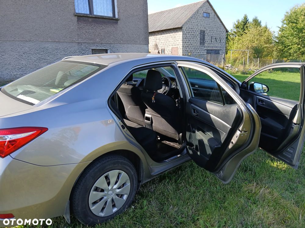 Toyota Corolla 1.33 Active - 8