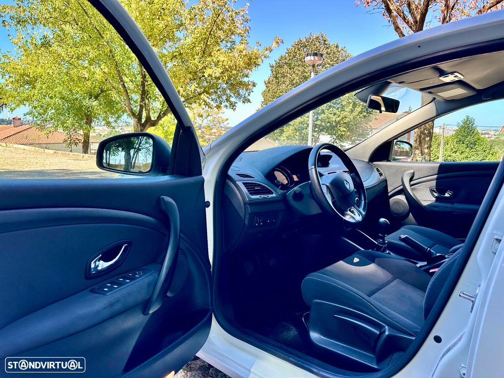 Renault Mégane 1.5 dCi Dynamique - 13