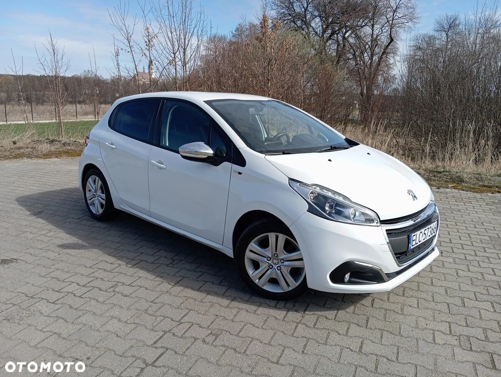 Peugeot 208 PureTech 82 Active - 6